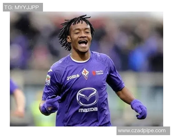 足球场上的搞笑传奇：那些让人捧腹的球星瞬间与趣味事件